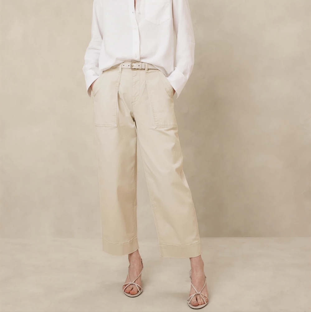 Brand new Banana Republic Barrel Pant